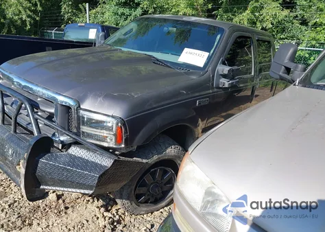 2003 Ford F-250 Lariat/Xl/Xlt from USA, damaged, VIN 1FTNW21P03ED62882